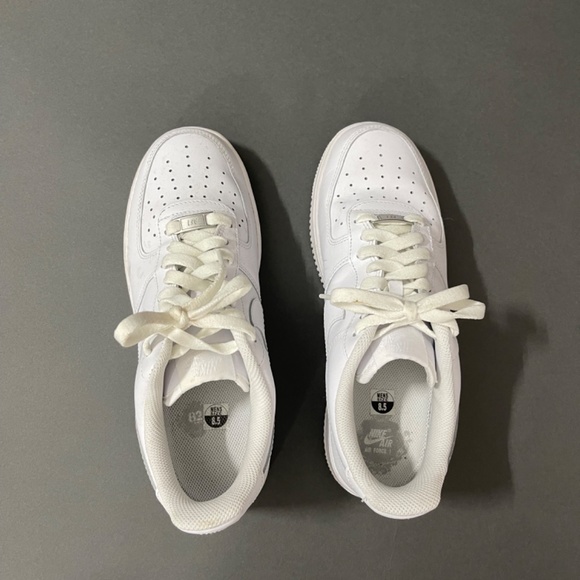 Nike Air Force 1 ‘07 Men’s 8.5 - Picture 3 of 6